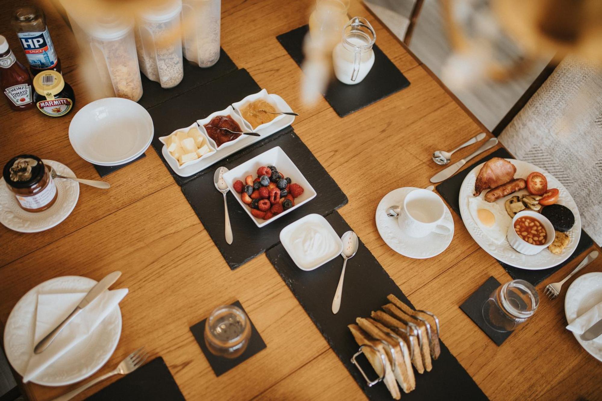 Ferlas Bed And Breakfast 펜린듀드리스 외부 사진