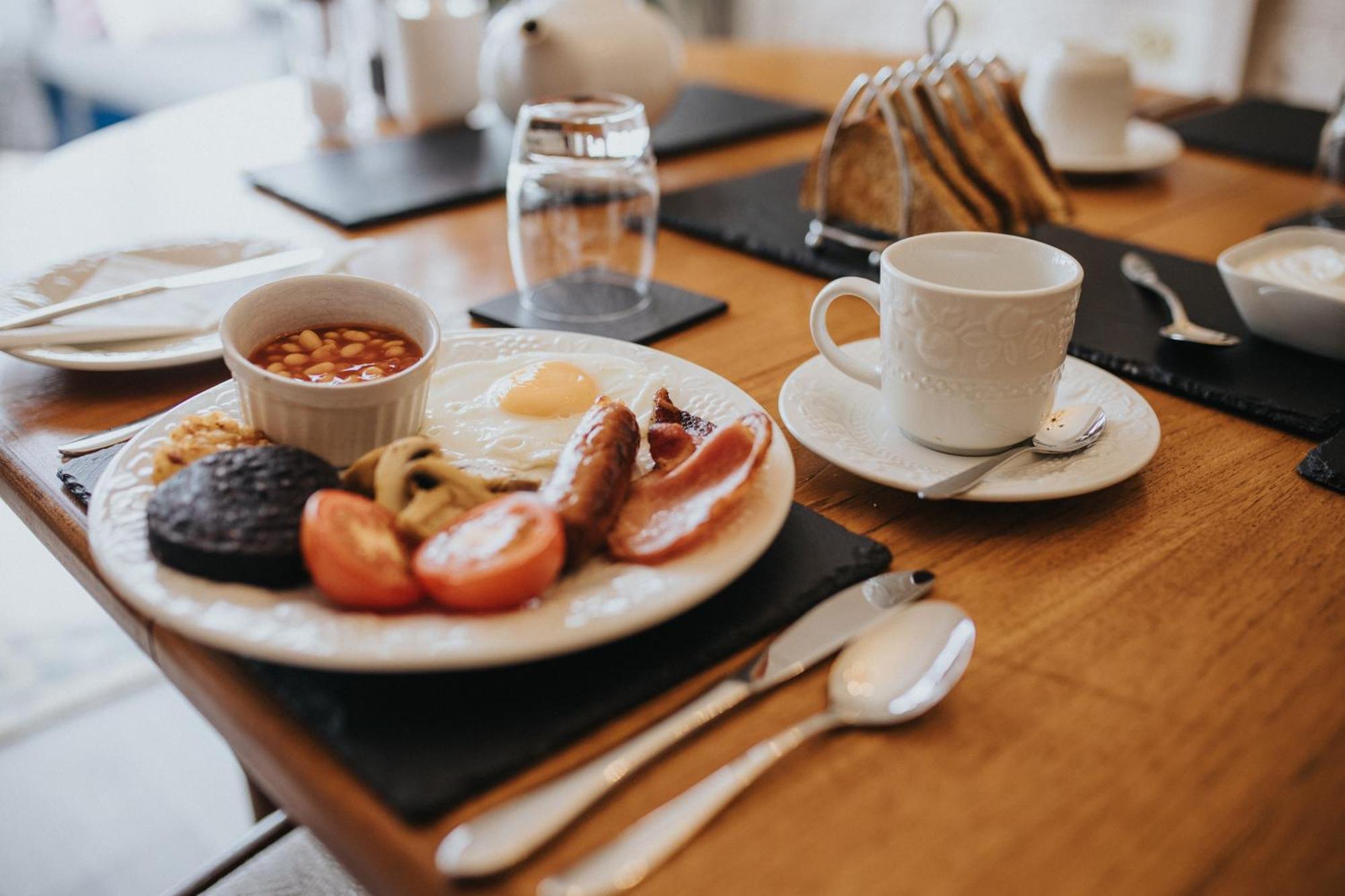 Ferlas Bed And Breakfast 펜린듀드리스 외부 사진